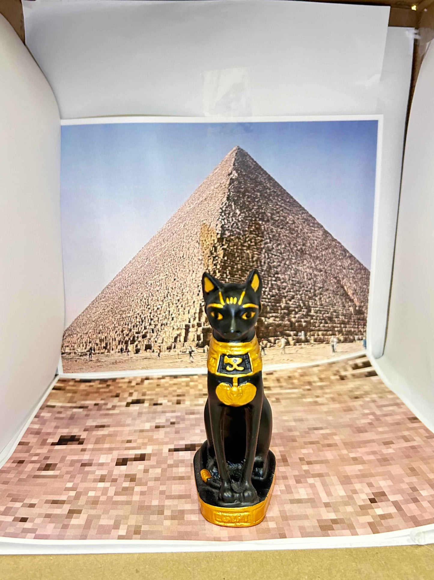 Majestic Egyptian goddess Bastet Statue - A Symbol of Grace and Protection