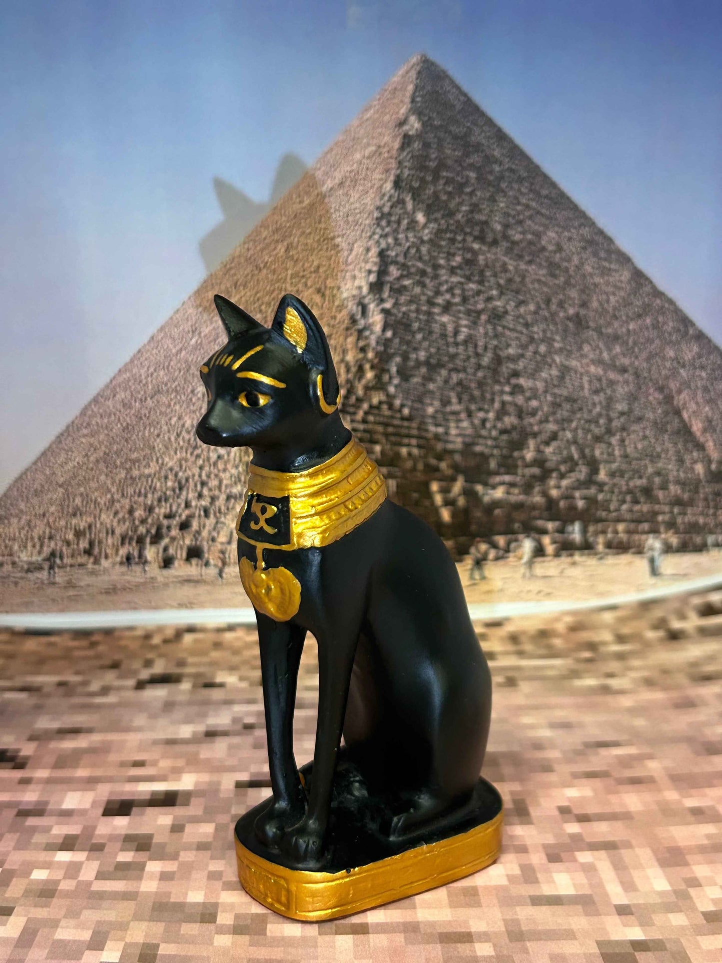Majestic Egyptian goddess Bastet Statue - A Symbol of Grace and Protection
